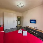 Double - Ferries 7 Min - Beaches 3 Min Apartmán