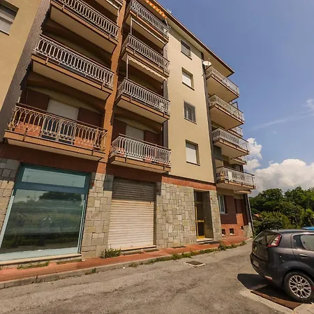 Double - Ferries 7 Min - Beaches 3 Min